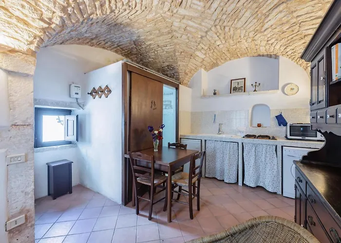 Apartment La Mansarda Di Martina By Rentbeat